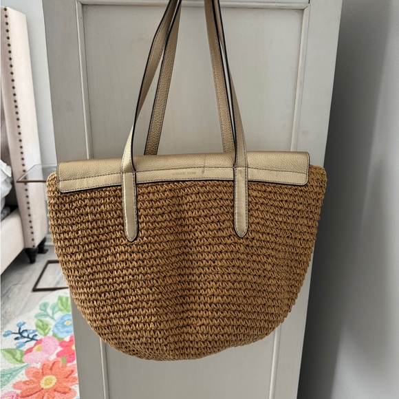 Michael Kors straw bag with gold leather metallic straps - Picture 2 of 5